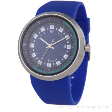 Fashion Steel Case Men Watch with Blue Silicone Band